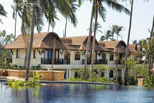 Rawi Warin Resort & Spa 8